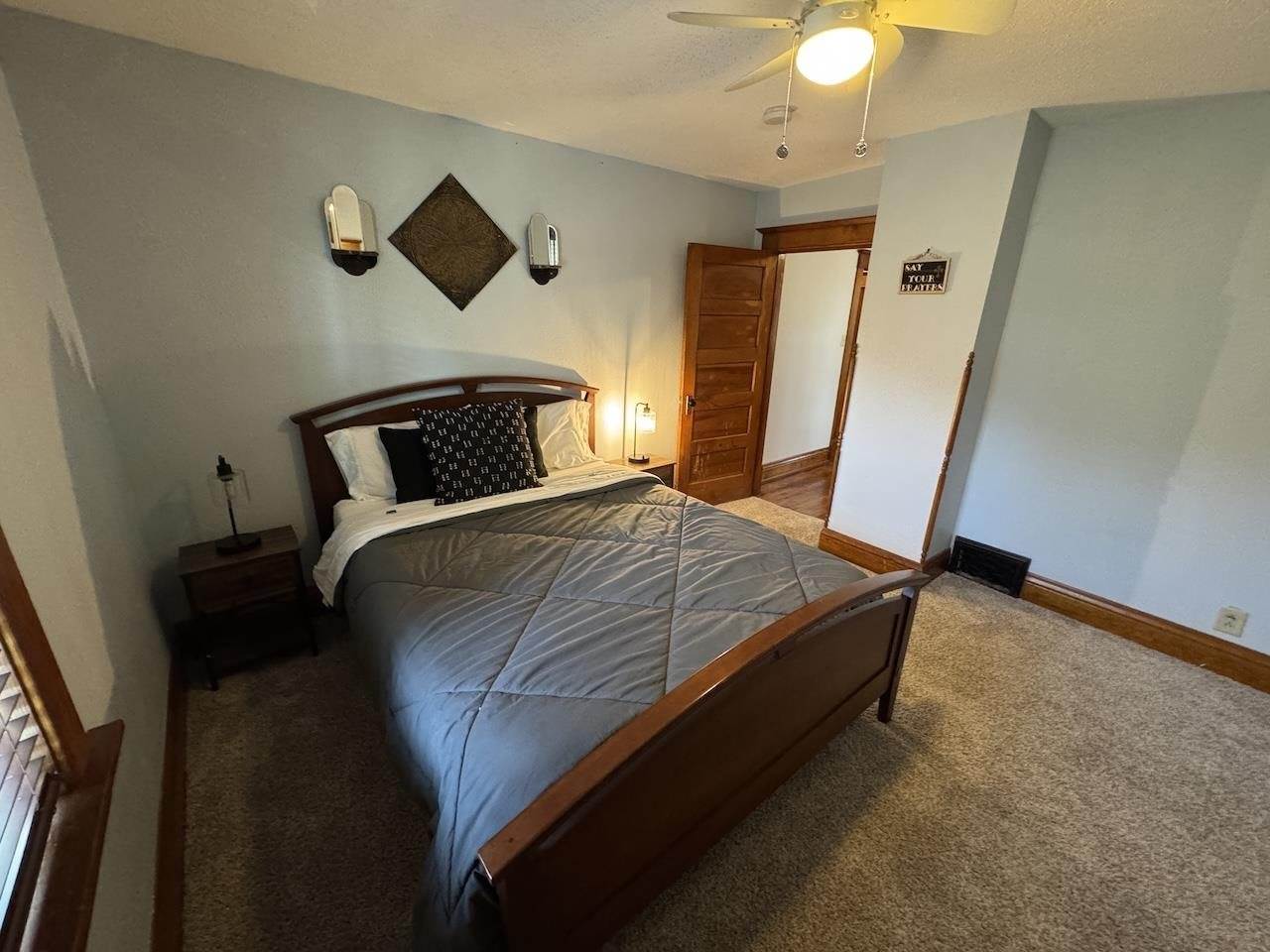 212 S 5th Avenue, Wausau, WI 54401