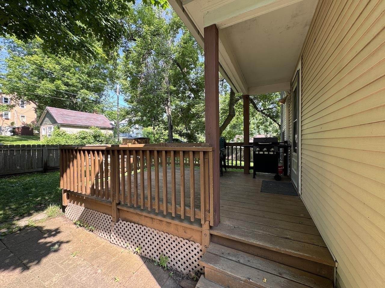 212 S 5th Avenue, Wausau, WI 54401