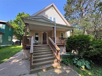 212 S 5th Avenue, Wausau, WI 54401