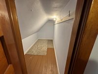 212 S 5th Avenue, Wausau, WI 54401