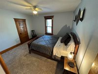 212 S 5th Avenue, Wausau, WI 54401