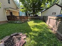 212 S 5th Avenue, Wausau, WI 54401