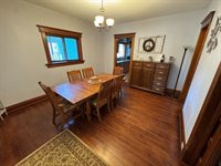 212 S 5th Avenue, Wausau, WI 54401