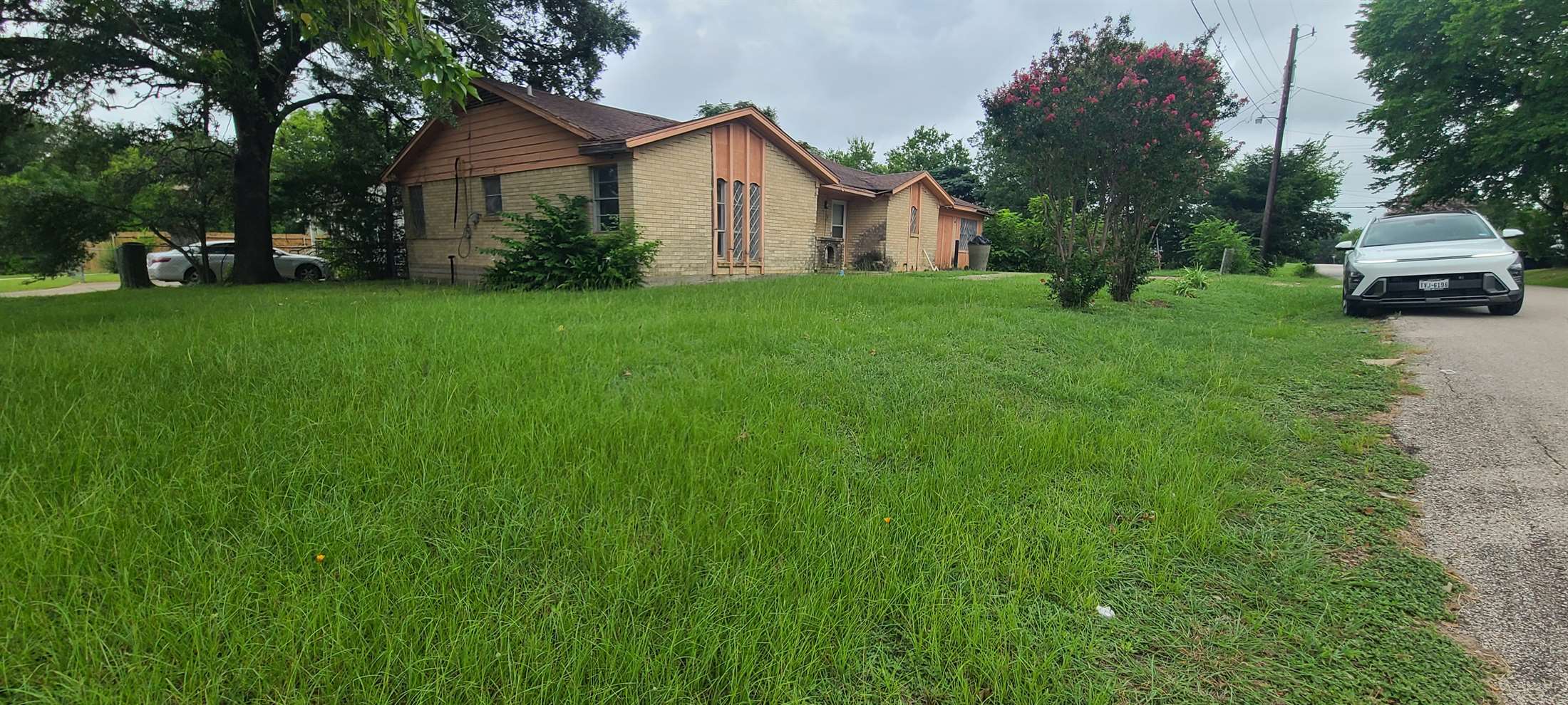 1000 N Sterling, Bryan, TX 77803