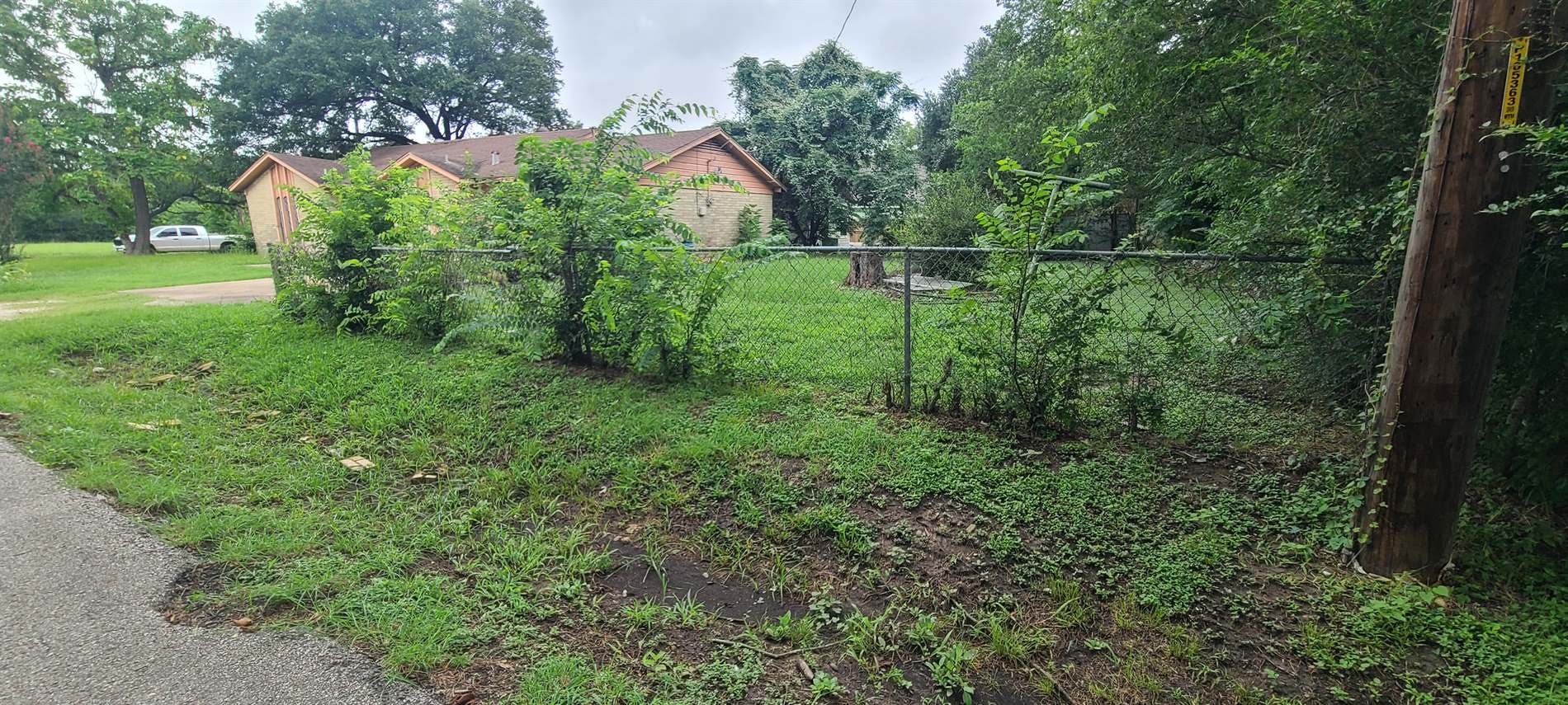 1000 N Sterling, Bryan, TX 77803