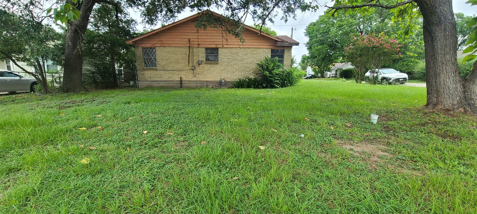 1000 N Sterling, Bryan, TX 77803