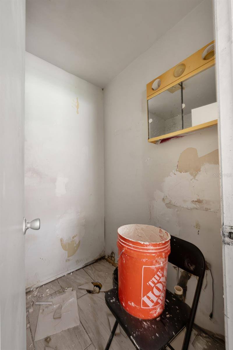 3207 Chariot Place, Orlando, FL 32818