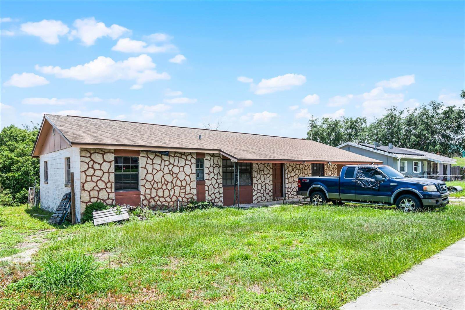 3207 Chariot Place, Orlando, FL 32818