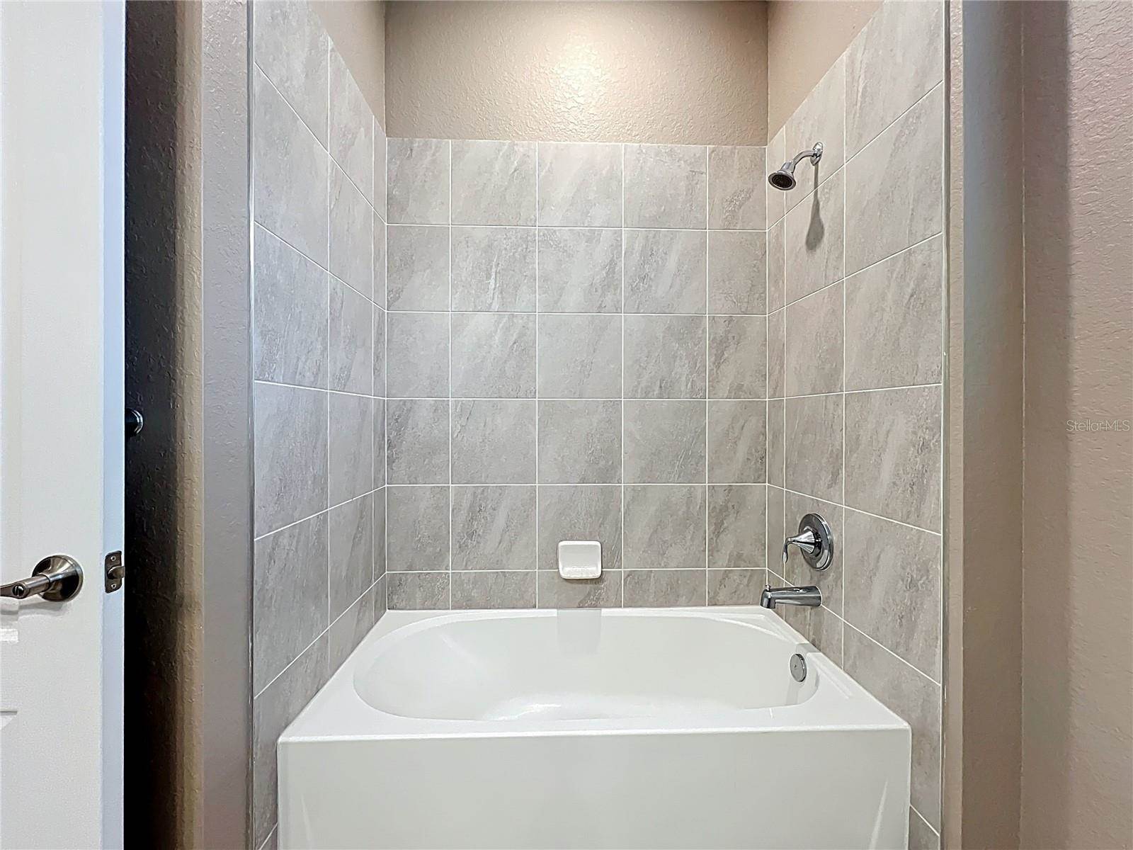 24137 Spartina Drive, Venice, FL 34293