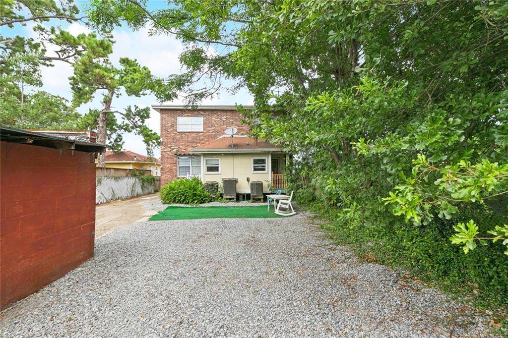 5832 Willow Street, New Orleans, LA 70115