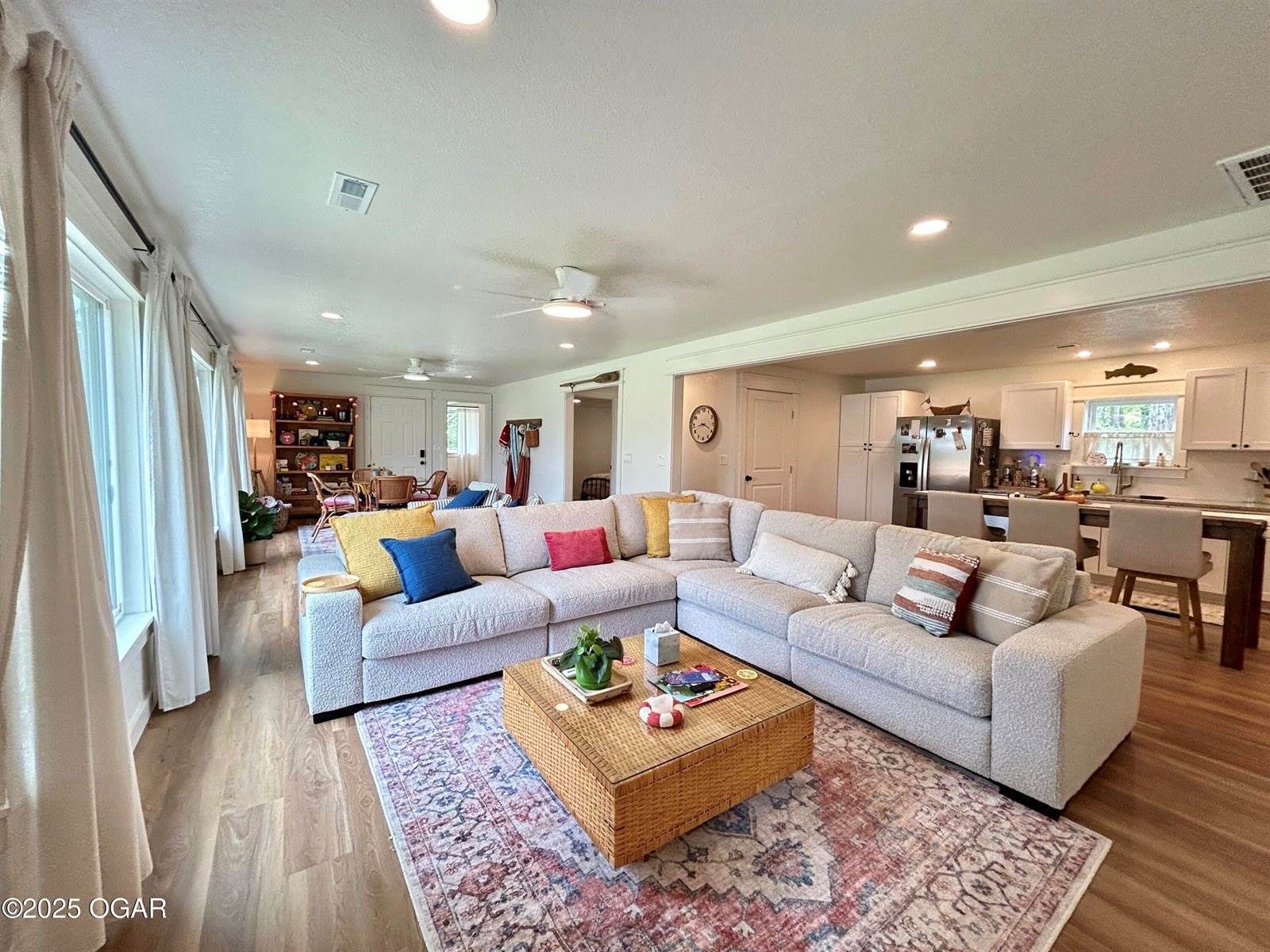 21935 Lake Rd M 12, Cassville, MO 65625