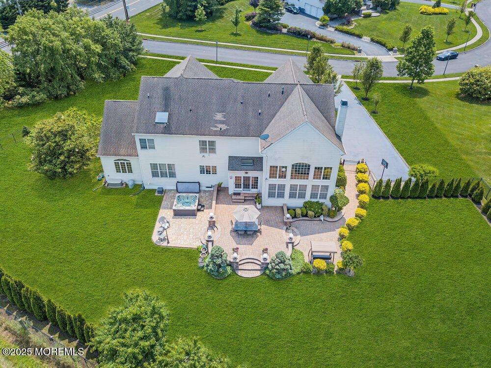 2 Elkridge Way, Manalapan, NJ 07726