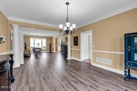 2 Elkridge Way, Manalapan, NJ 07726