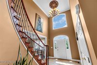 2 Elkridge Way, Manalapan, NJ 07726