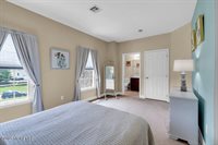 2 Elkridge Way, Manalapan, NJ 07726