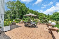2 Elkridge Way, Manalapan, NJ 07726