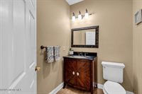 2 Elkridge Way, Manalapan, NJ 07726