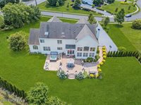 2 Elkridge Way, Manalapan, NJ 07726