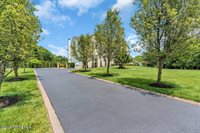 2 Elkridge Way, Manalapan, NJ 07726