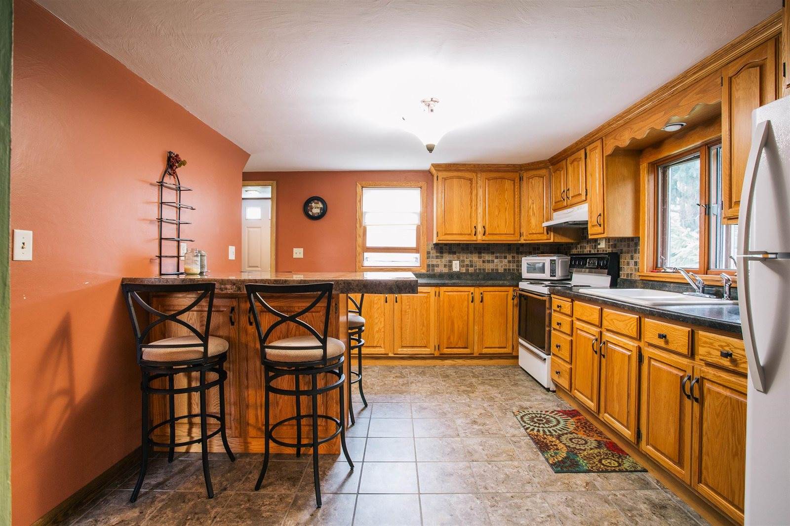 106 W Division Street, Greenwood, WI 54437