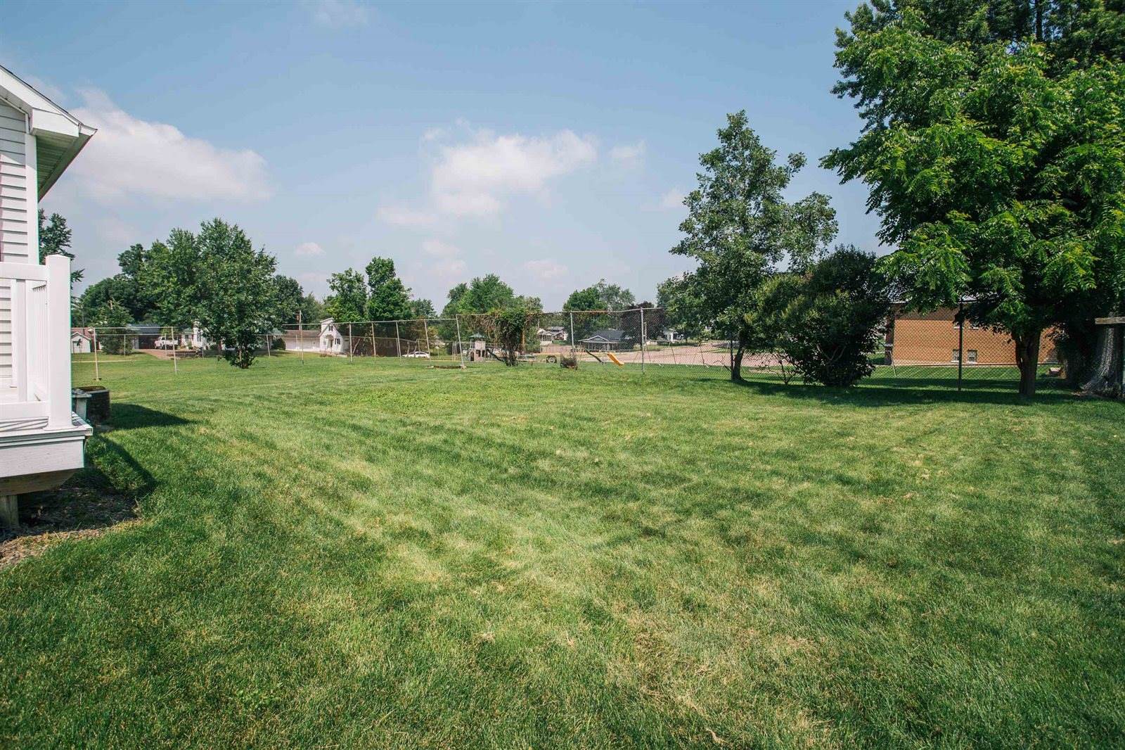 106 W Division Street, Greenwood, WI 54437