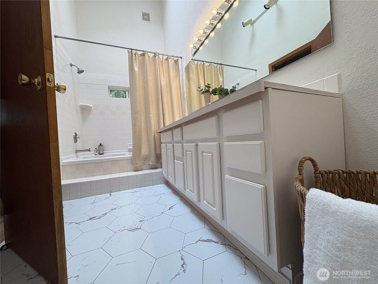 933 Fern Street SW, Olympia, WA 98502