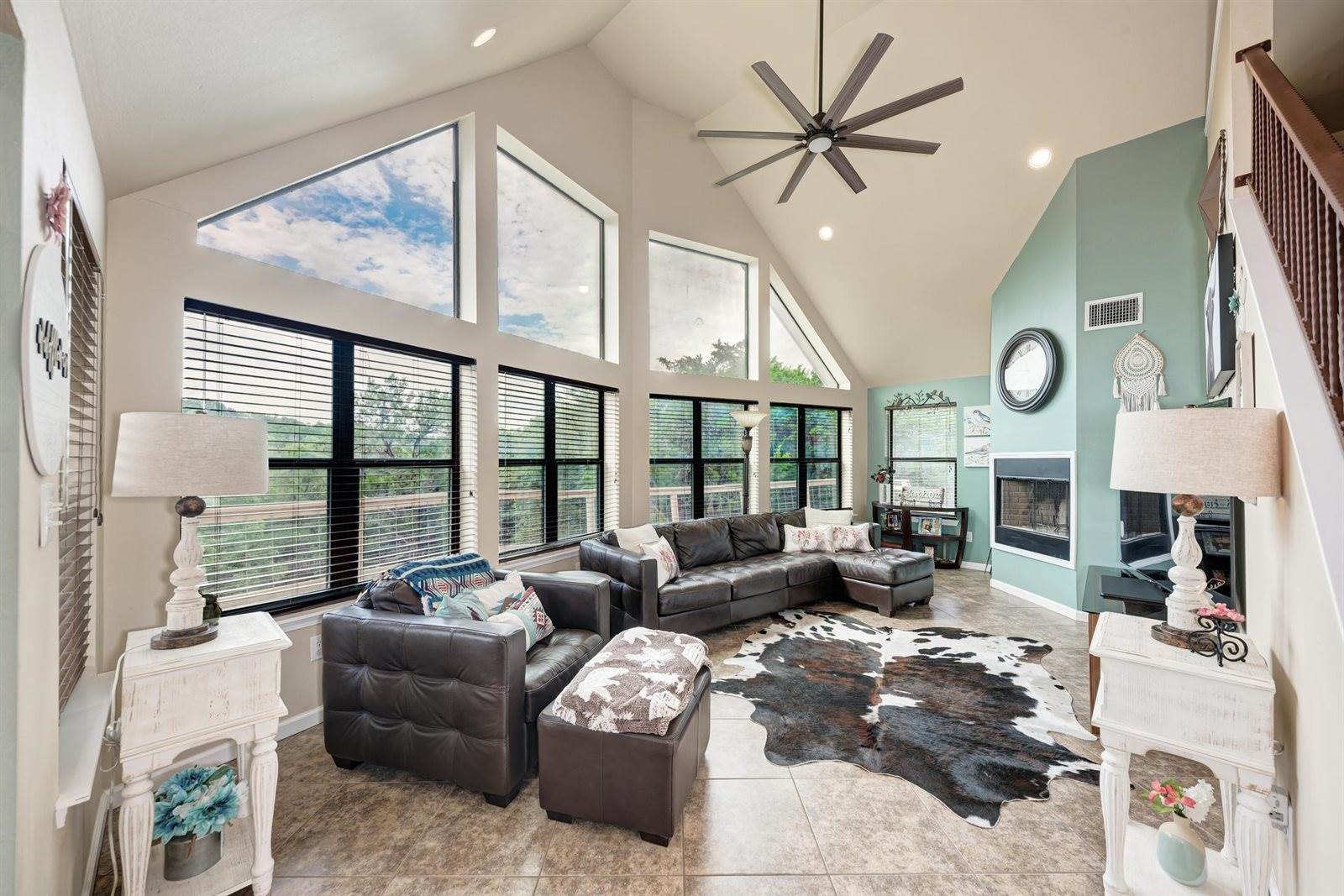 5093 Chimney Rock, Canyon Lake, TX 78133