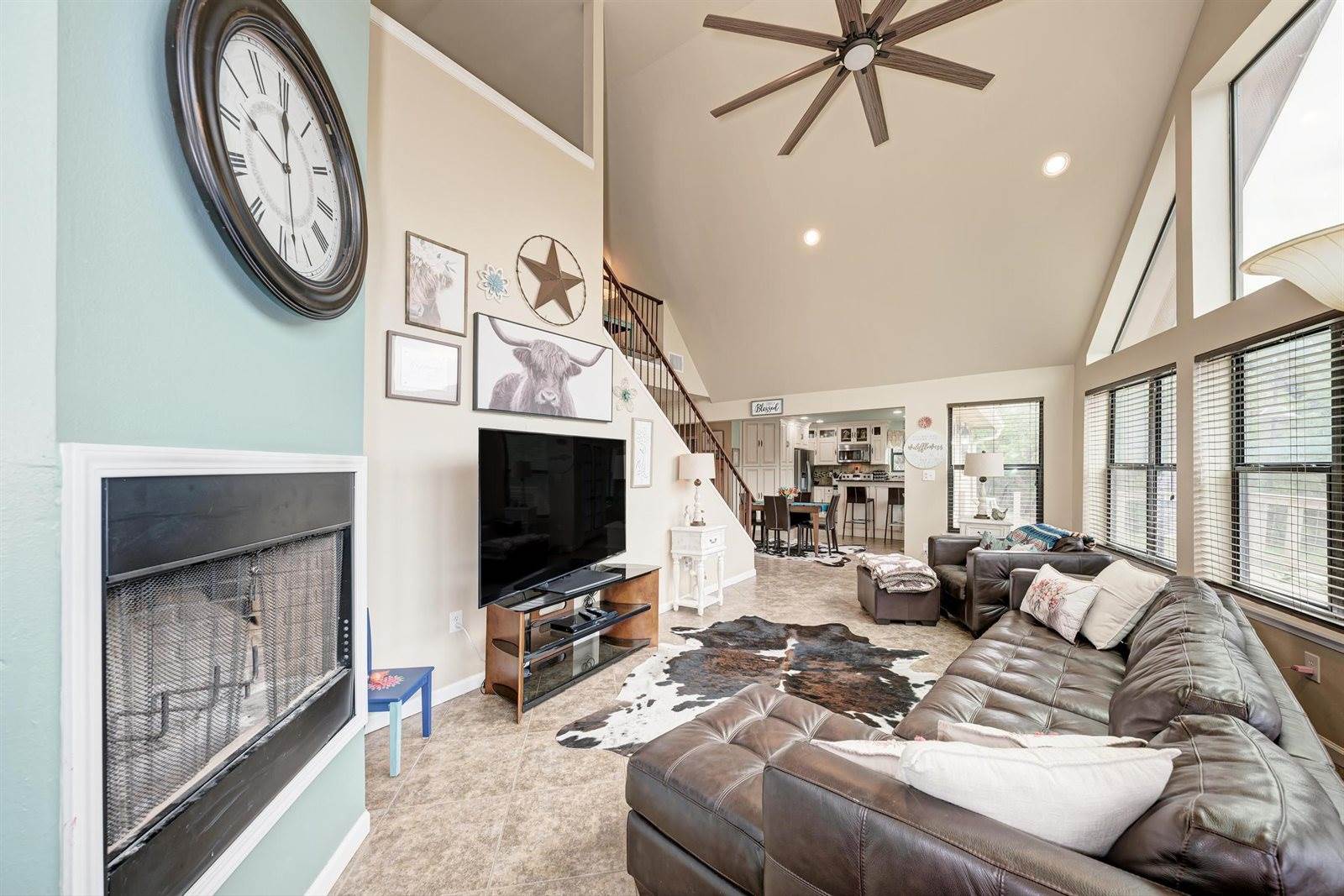 5093 Chimney Rock, Canyon Lake, TX 78133