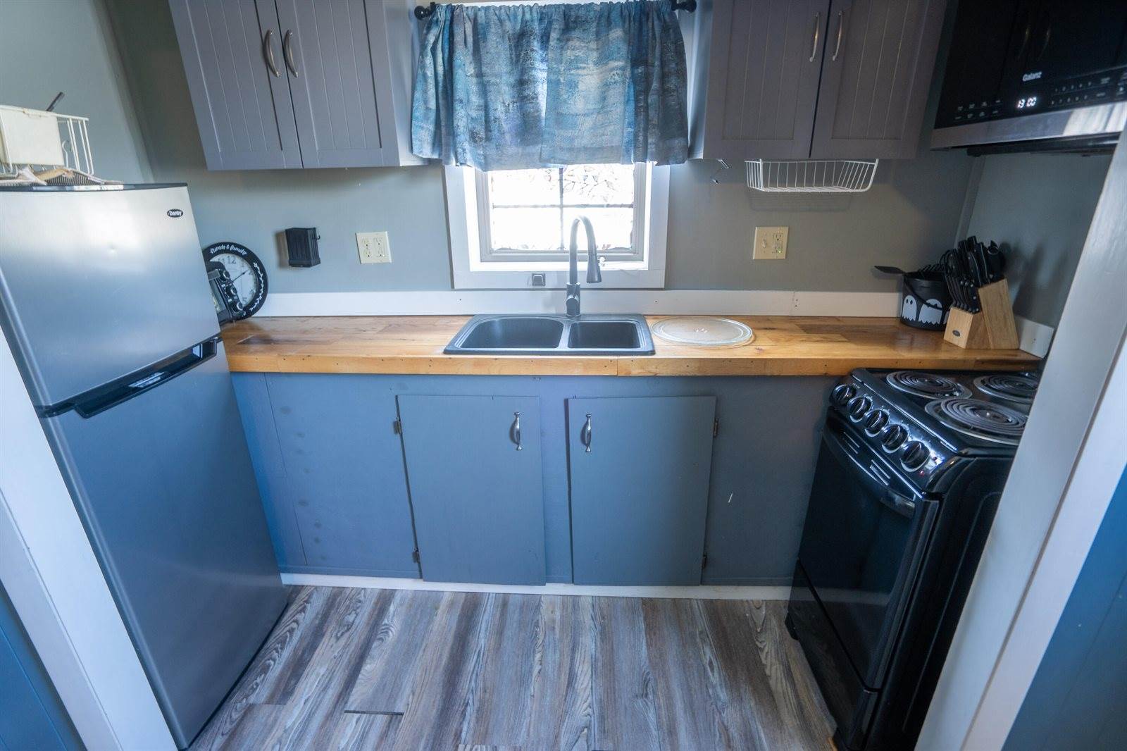 419 Main Street, Jackman, ME 04945