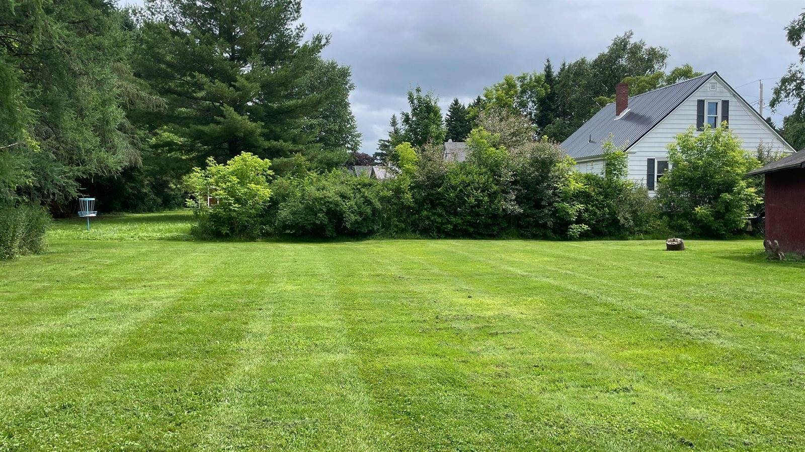 14 Lincoln Street, Presque Isle, ME 04769