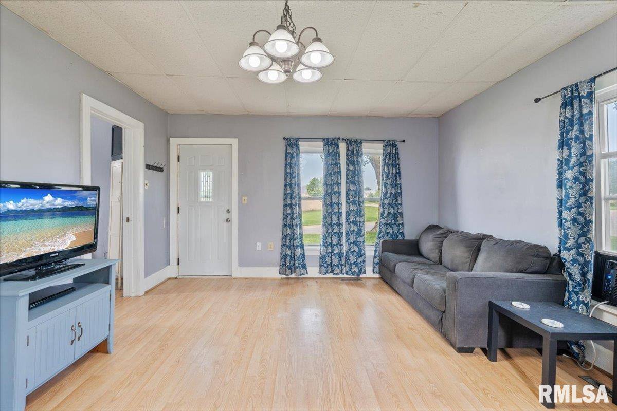 58 Lemon Street, Tipton, IA 52772