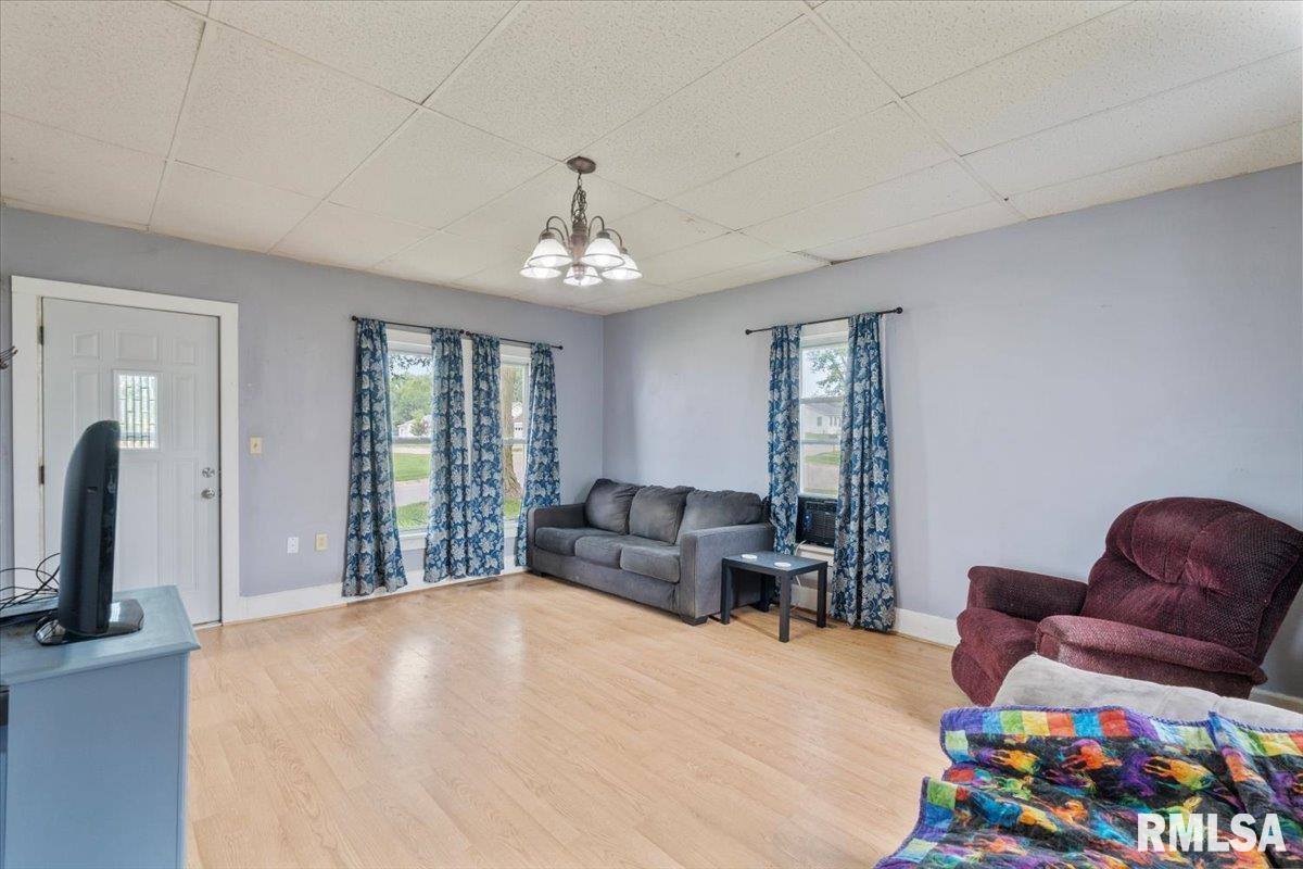 58 Lemon Street, Tipton, IA 52772