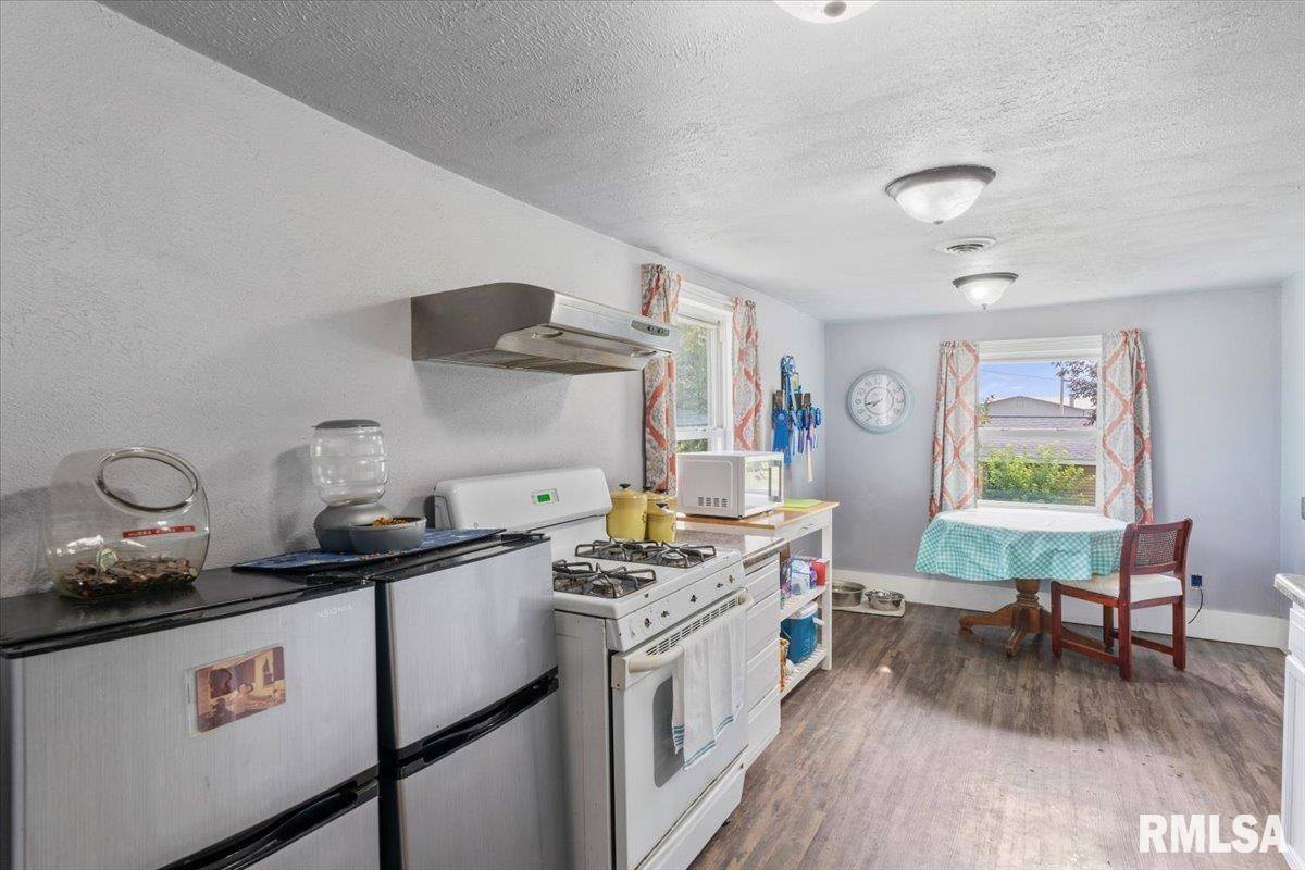 58 Lemon Street, Tipton, IA 52772