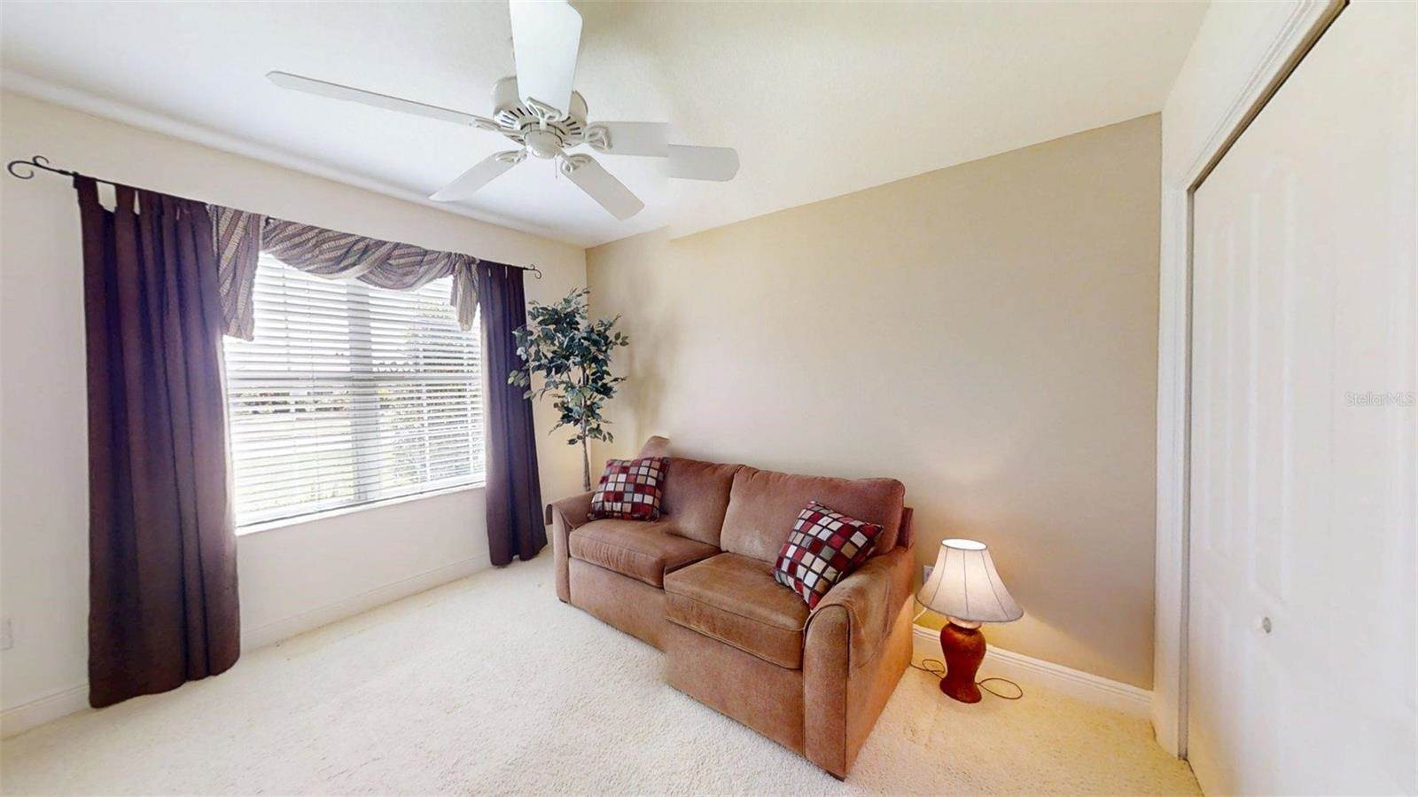 665 Surfside Lane, The Villages, FL 32162