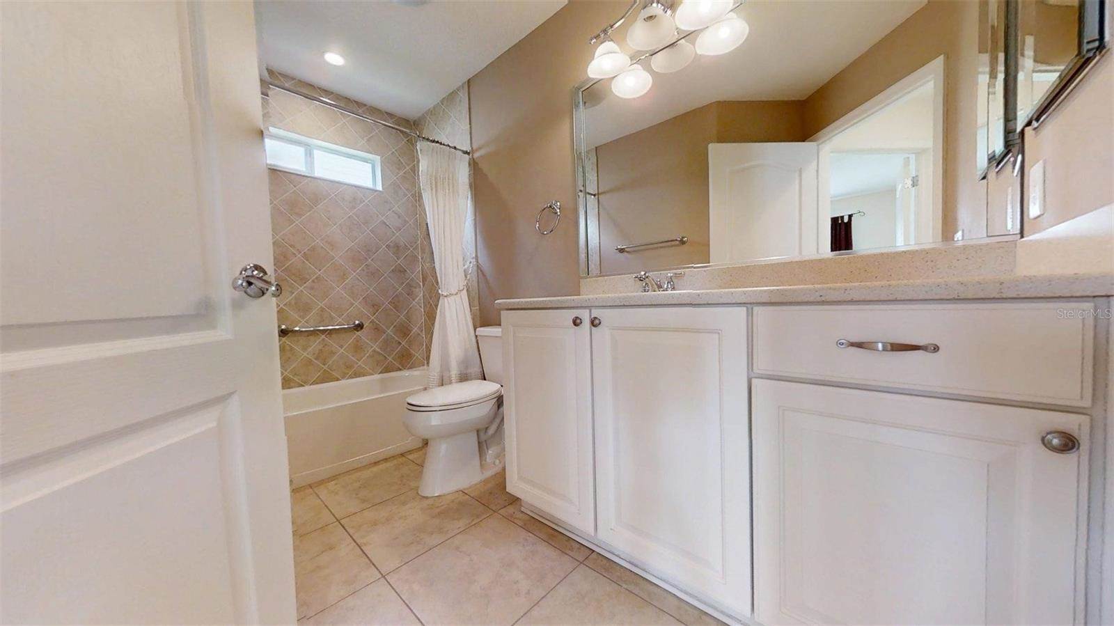 665 Surfside Lane, The Villages, FL 32162