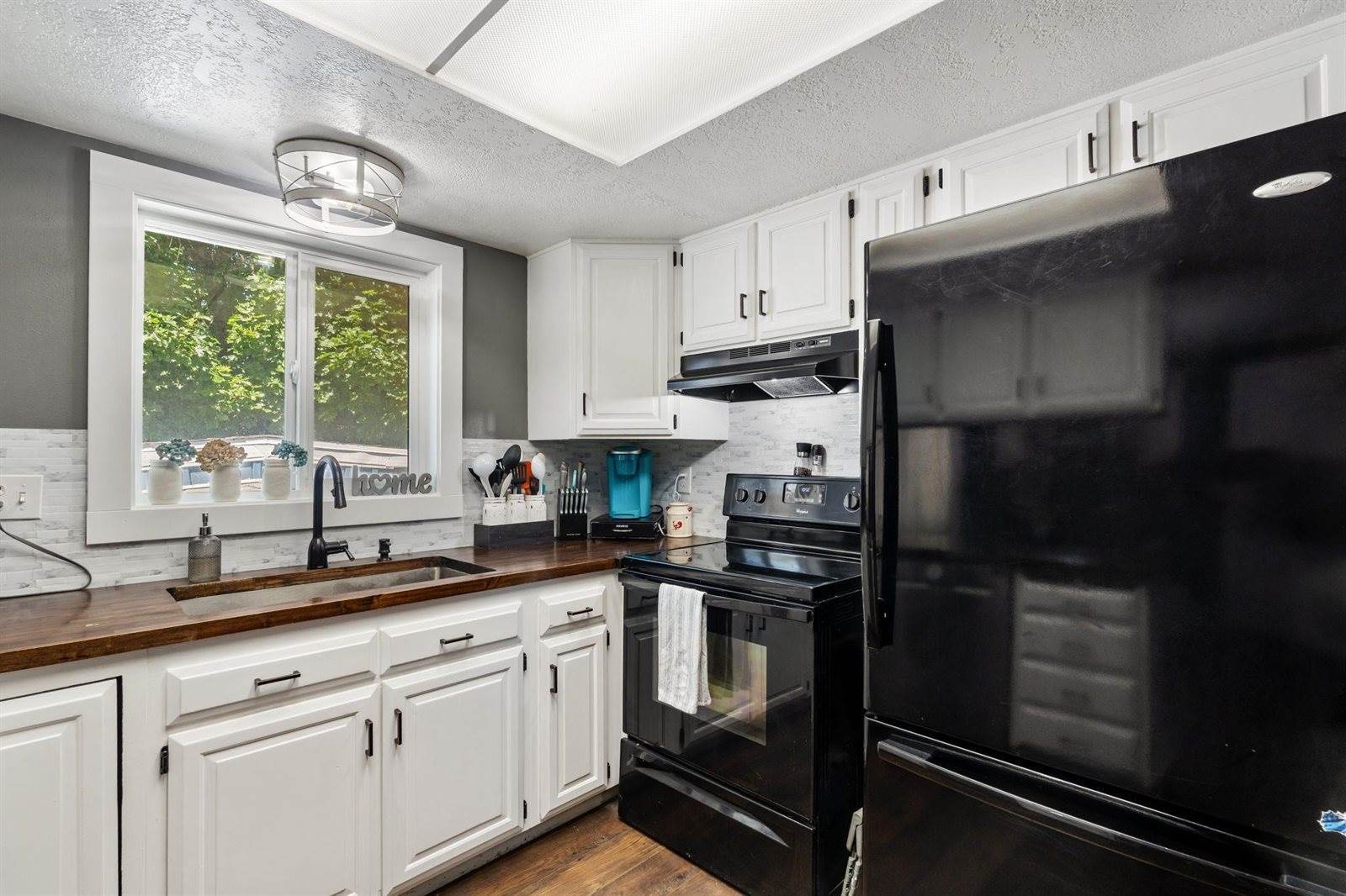 494 Hillcrest Avenue, American Falls, ID 83211