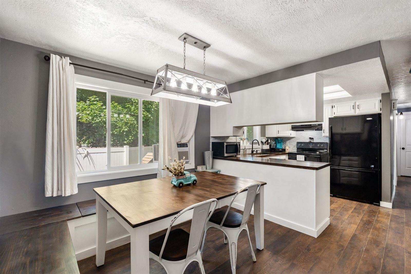 494 Hillcrest Avenue, American Falls, ID 83211