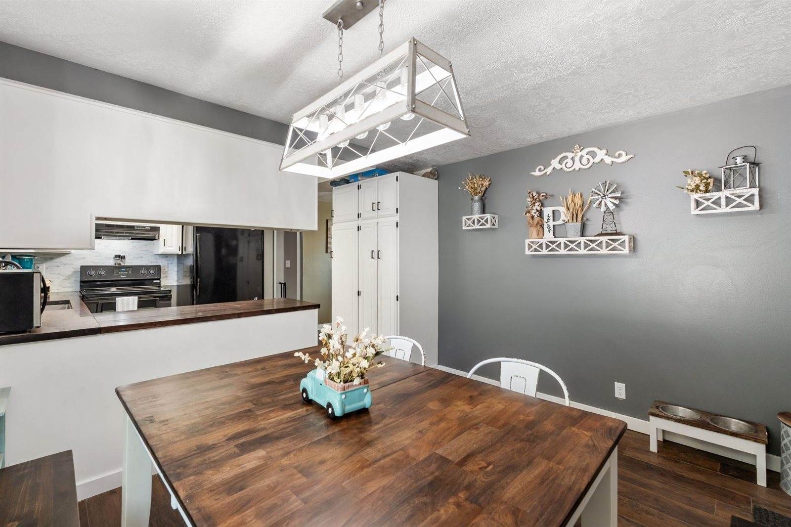 494 Hillcrest Avenue, American Falls, ID 83211