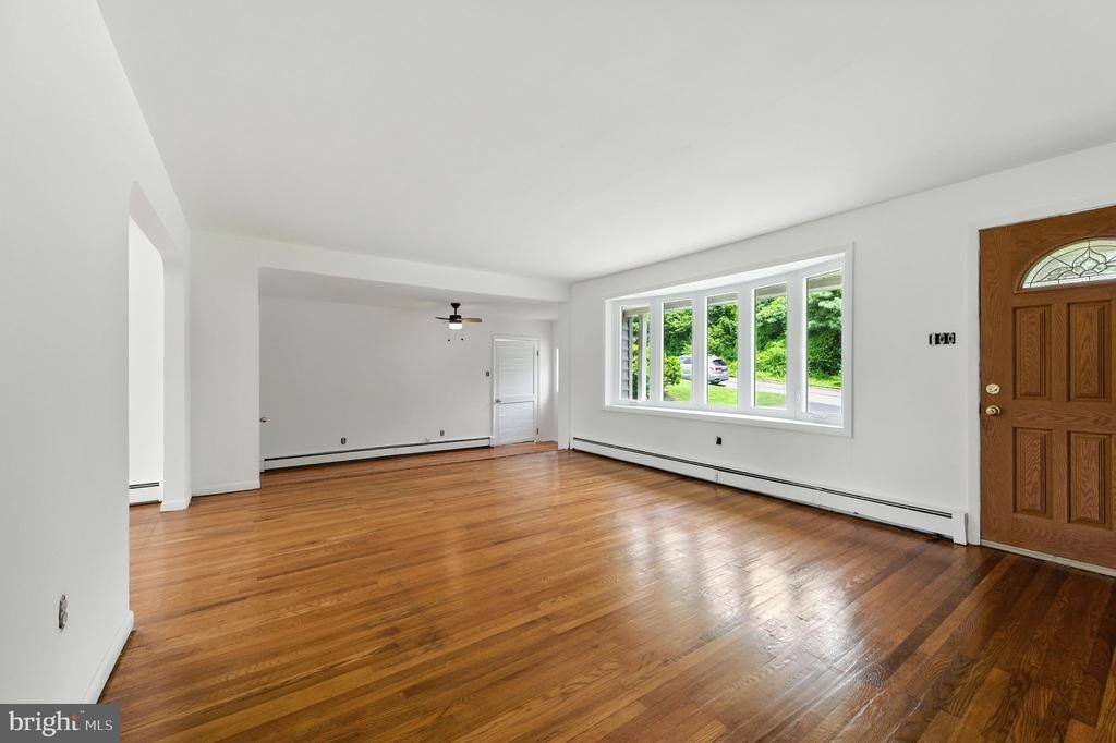 114 Woodview Lane, Media, PA 19063