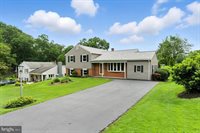 114 Woodview Lane, Media, PA 19063