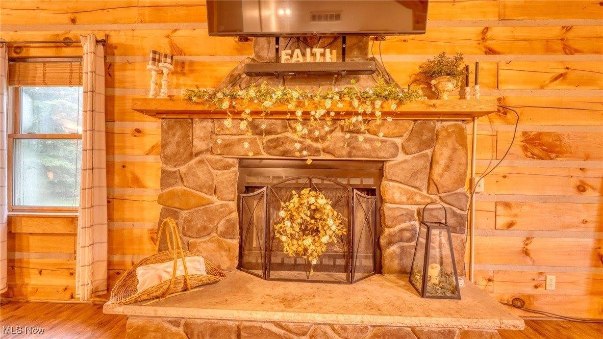 48820 Hillcrest Drive, Caldwell, OH 43724