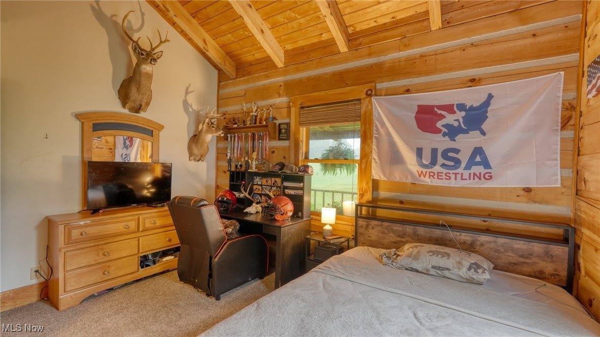 48820 Hillcrest Drive, Caldwell, OH 43724