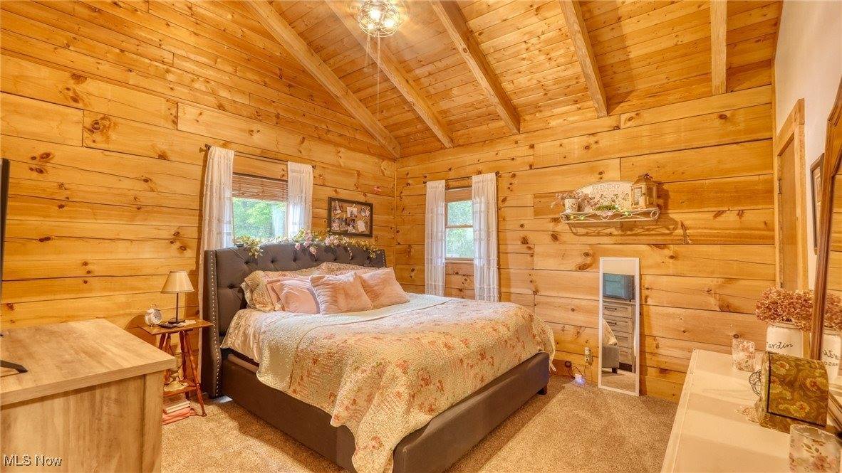 48820 Hillcrest Drive, Caldwell, OH 43724