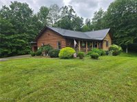 48820 Hillcrest Drive, Caldwell, OH 43724