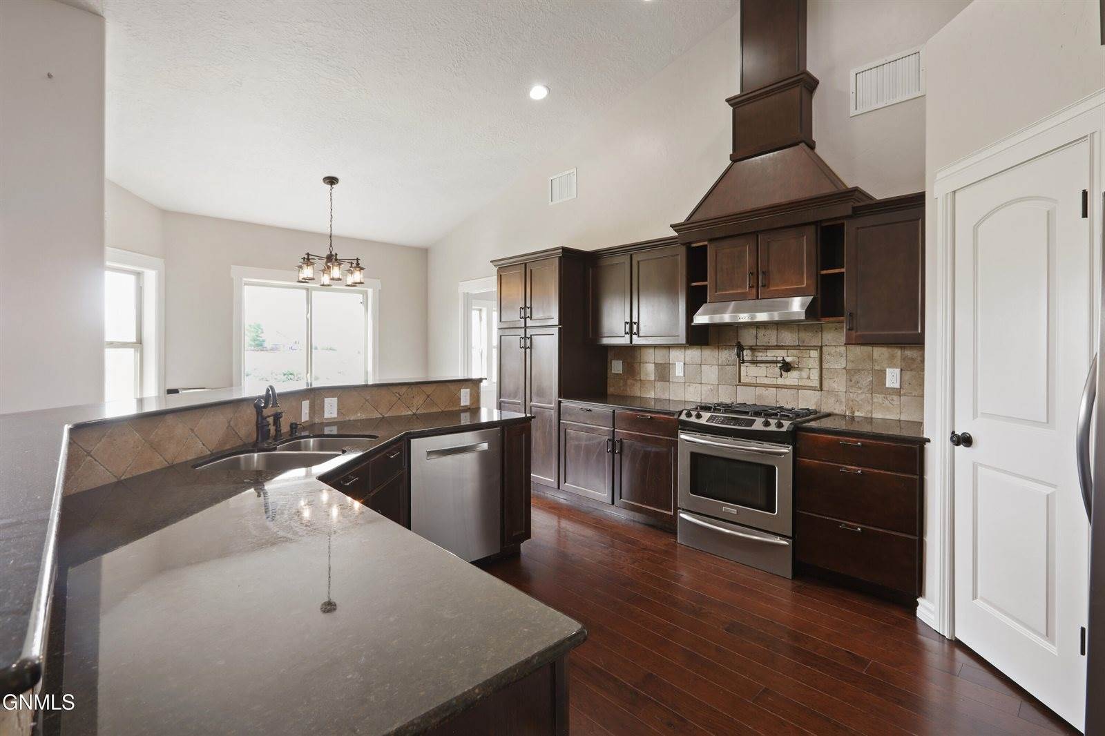 2004 16th Street East, Williston, ND 58801