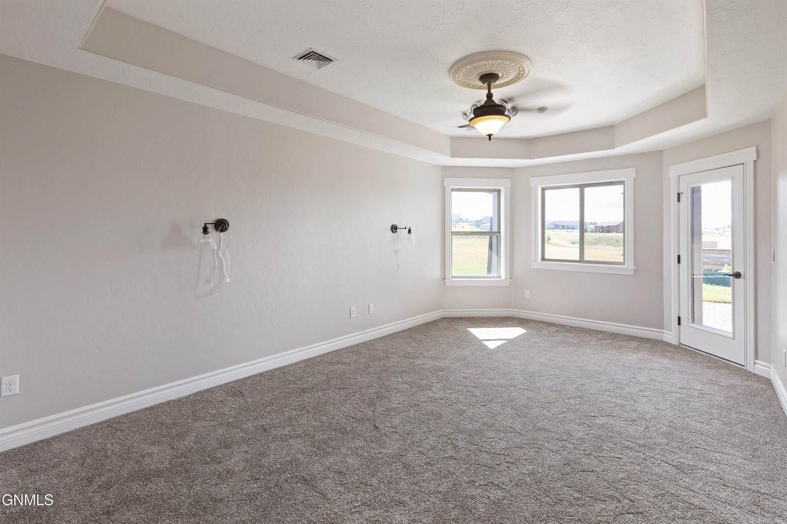 2004 16th Street East, Williston, ND 58801