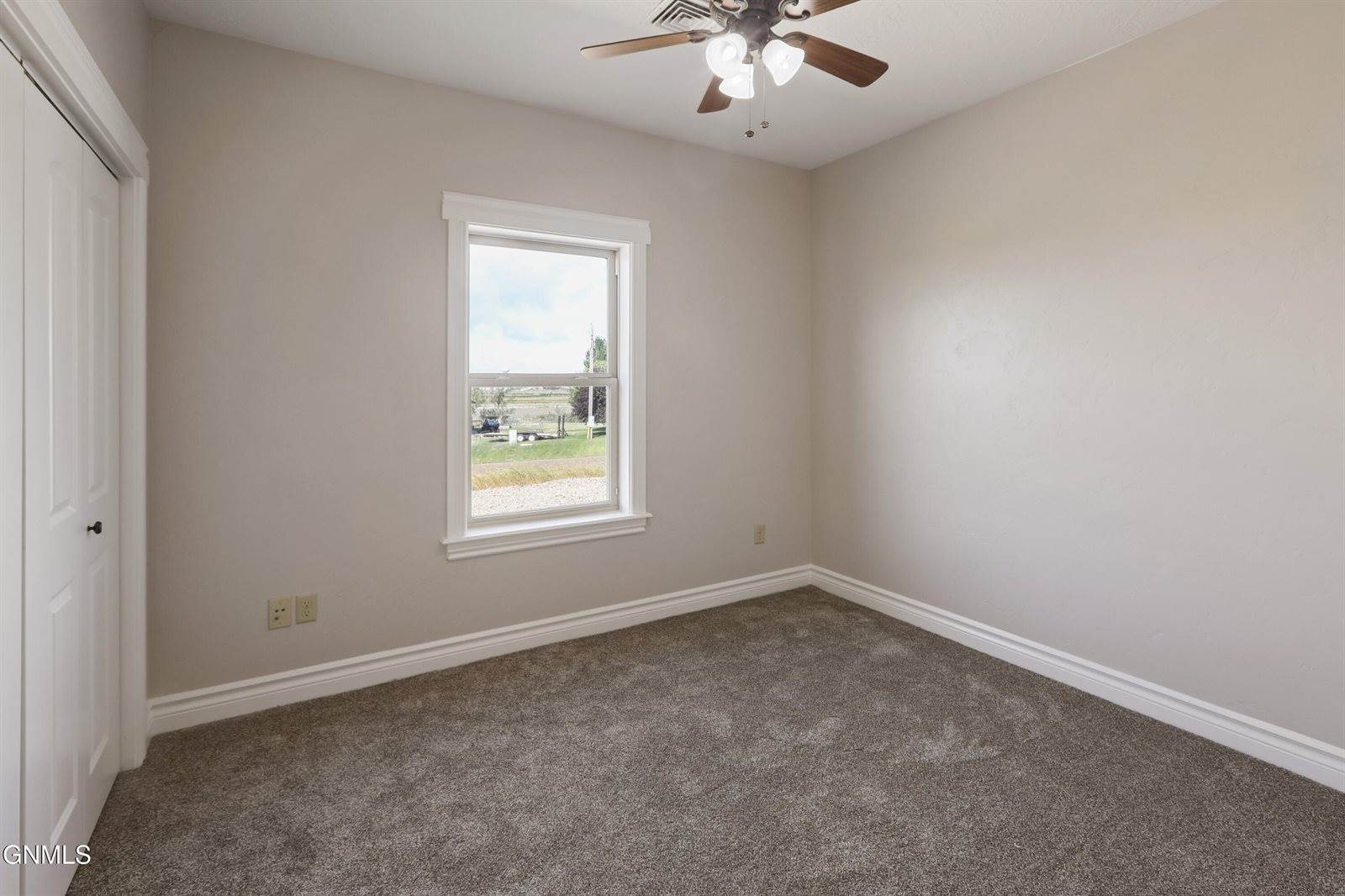 2004 16th Street East, Williston, ND 58801