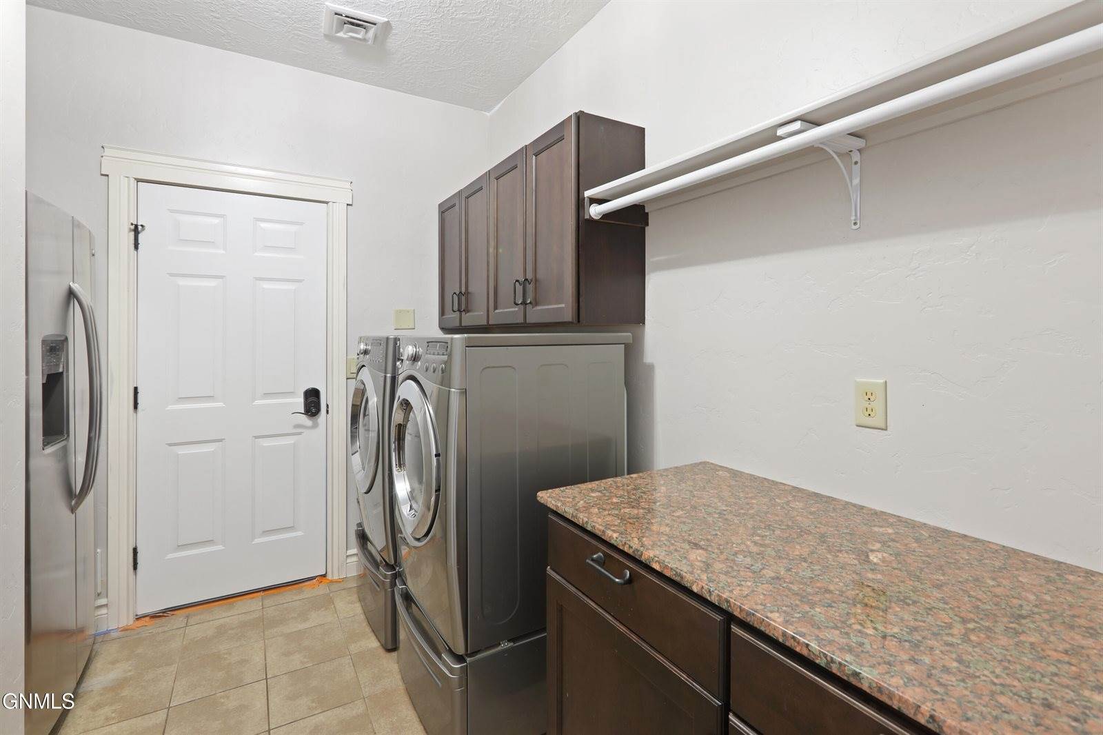 2004 16th Street East, Williston, ND 58801