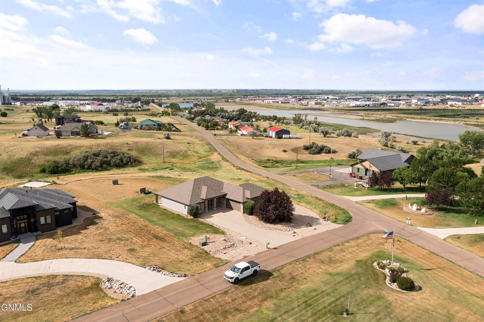 2004 16th Street East, Williston, ND 58801