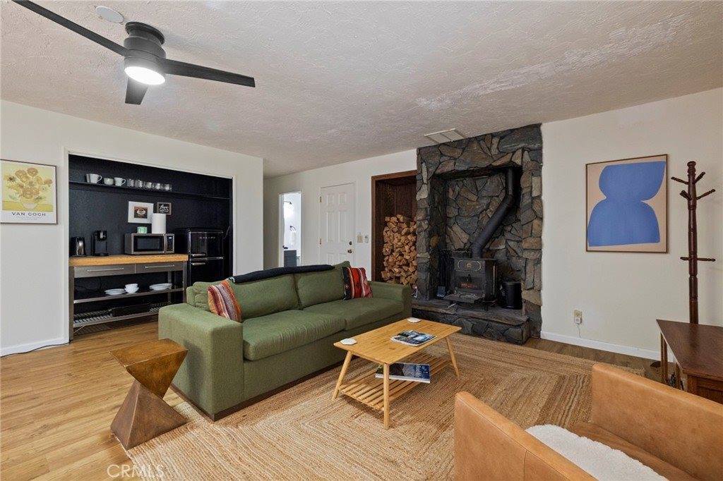 20018 Pine Mountain Drive, Groveland, CA 95321